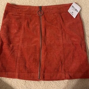 Forever 21 burnt Orange front zip skirt